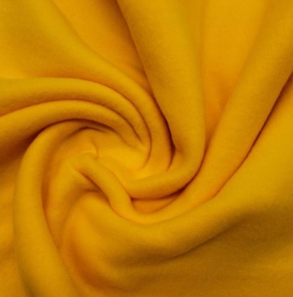 Polar Liso
Color Amarillo Oro
1.5 Mtr de Ancho